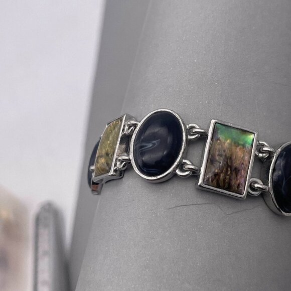 Lia Sophia Jersey Moon faux Abalone and Black Onyx Bracelet Silver Tone 7 Inches - Picture 4 of 7